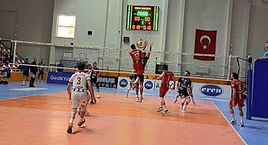Efeler Ligi: TÜRŞAD: 3 - Bigadiç Belediye SK: 0