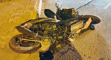 Ehliyetsiz sürücü motosikletliyi biçti