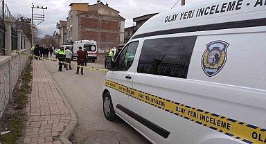 Elazığ'da pikabın altında kalan yaşlı adam hayatını kaybetti