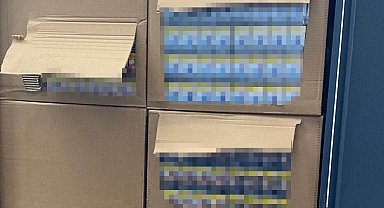 Elektrik panosu değil, paket paket sigara deposu