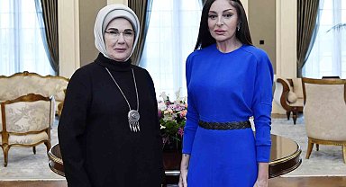 Emine Erdoğan, Mihriban Aliyeva ile görüştü