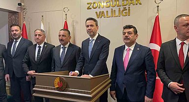 Enerji Bakanı ile karşılaşan kadın, kaçak madenlerin kapatılmasını istedi