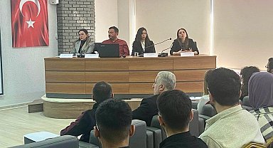 Erzincan'da 724 Bilinçli Nesiller Projesi kapsamında bilgilendirme yapıldı