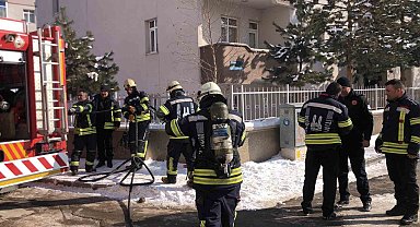 Erzurum'daki apartman yangını korkuttu