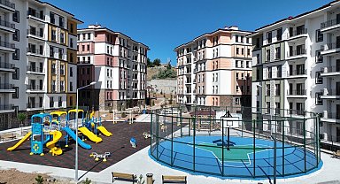 Esentepe'de konutlar teslim edilmeye başladı