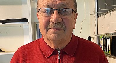Eski belediye başkanı siyasete veda etti