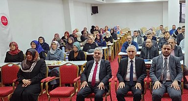 Eskişehir'de işitme engellilere yönelik dini kavramlar semineri başladı