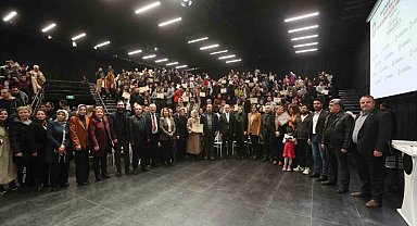 Evlilik Okulu'nda eğitim gören 452 çift daha sertifikasını aldı