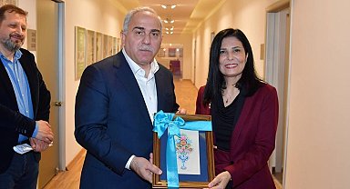 Fatih Belediye Başkanı Turan: "Kadırga Sanat Galerisi bu bölgenin ayağa kalkması için önemli bir proje"