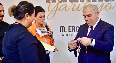 Fatih Belediyesi'nin düzenlediği yarışmada dereceye giren maharetli kadınlar ödüllerini aldı