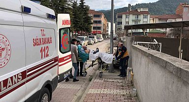 Felçli şehit babasının yakınlarından taburcu tepkisi: "Bulaşıcı enfeksiyon olduğu söyleniyor. Biz evde nasıl tedavi edeceğiz?"