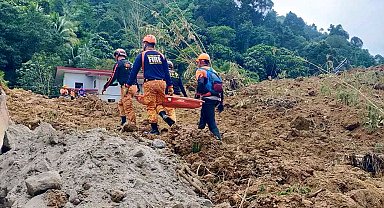 Filipinler'deki toprak kaymasında can kaybı 54'e yükseldi