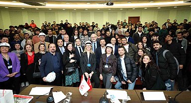 GAÜN'de teknolojinin izinde inovasyon ve kariyer sohbetleri