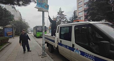 Gebze'de izinsiz afiş asanlara ceza
