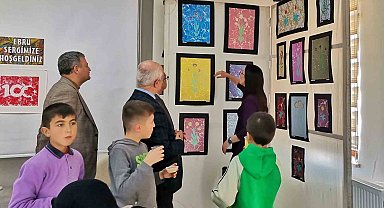Gediz'de ortaokul öğrencilerinden ebru sergisi