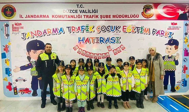 Geleceğin sürücüleri kuralları öğrendi