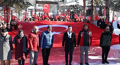 Gençlerden şehitlerimize vefa