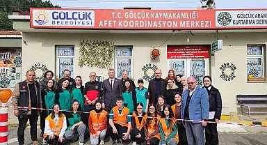 Gölcük'te arama kurtarma ekipleri göreve her daim hazır