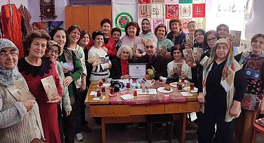 Gördes Kültür ve Doğa Derneği Şair İsmail Aybey'i ağırladı