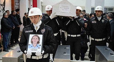 Görev arkadaşlarının en zor günü: Öldürülen polis arkadaşını gözyaşlarıyla uğurladılar