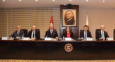 GSO Şubat Ayı Meclis Toplantısı, Büyükşehir Belediye Başkanı Fatma Şahin'in katılımıyla yapıldı