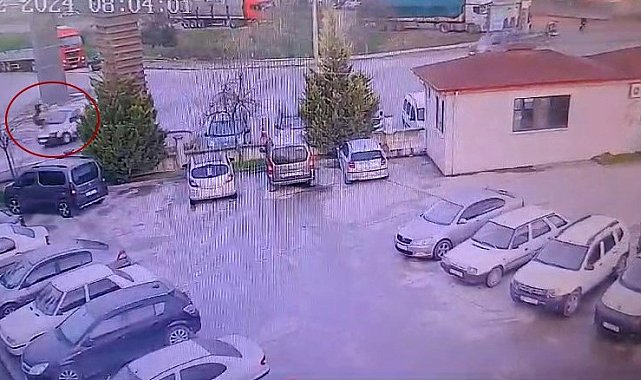 Hafif ticari aracın çarptığı gece bekçisi 1 haftalık yaşam mücadelesini kaybetti