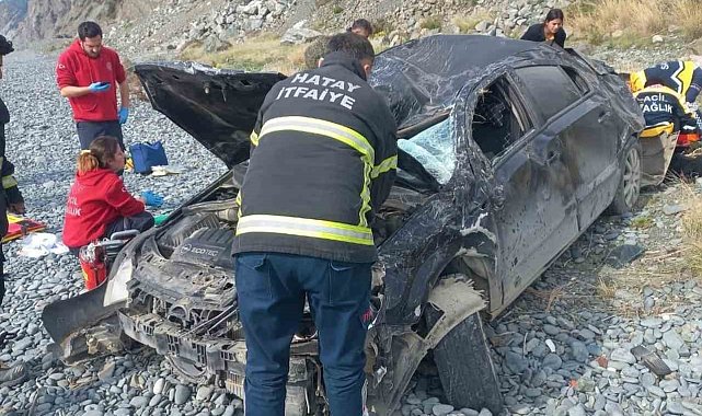 Hatay'da otomobil uçuruma yuvarlandı: 1 ölü, 1 ağır yaralı