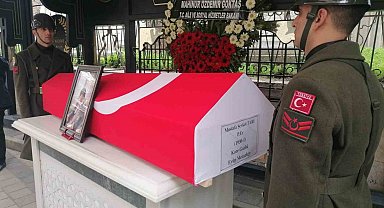 Hayatını kaybeden Menderes'in Özel Kalem Müdürü tarı son yolculuğuna uğurlandı