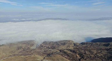 Hazar Gölü sis denizinde kayboldu, ortaya eşsiz görüntüler çıktı
