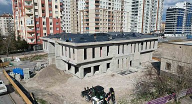 Hem kütüphane, hem kreş, hem MELMEK