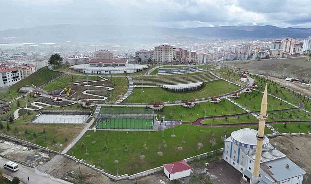 Heyecanla bekleniyordu, o park hizmete açıldı