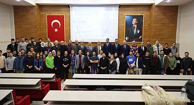 HKÜ'de "Türkiye Yüzyılı'nda Mühendislik Eğitimi" konferansı