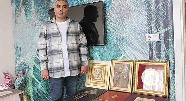 Hobi olarak başladığı tezhip sanatında çalışmalarıyla usta sanatçılara taş çıkarıyor