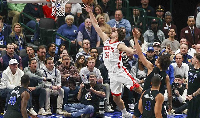 Houston, Phoenix'i devirirken, Alperen Şengün'den double-double geldi