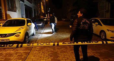 Husumetlilerin silahlı satırlı kavgasında ortalık savaş alınana döndü: 1 ağır yaralı