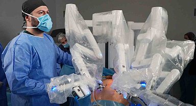 İEÜ Medical Point Hastanesinde 'Da Vinci' dönemi