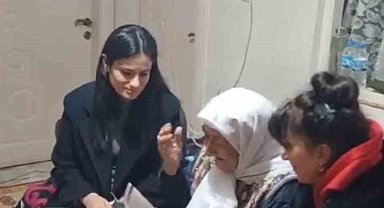 Iğdırlı teyzeden Cumhurbaşkanı Erdoğan'a manili sevgi gösterisi