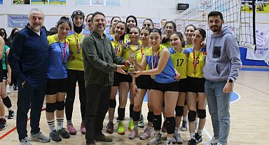 İl Özel İdare Spor Kulübü şampiyon oldu