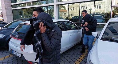 İnşaattan 80 bin liralık malzeme çalan 2 kişi yakalandı