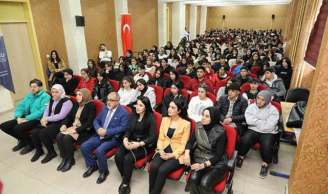 İpekyolu'nda "Teknoloji Bağımlılığı ve Teknolojiyi Doğru Kullanma" eğitimi