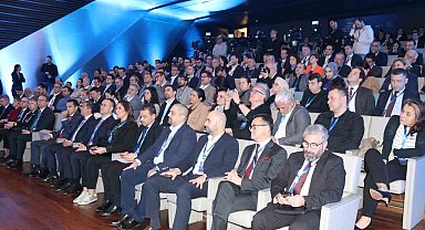 İş Bankası ve MEXT'ten "100 KOBİ'nin İkiz Dönüşüm Yolculuğu" projesi