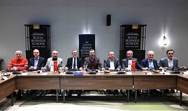 İş dünyasının ortak aklı Bursa Business School'da buluştu