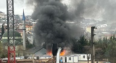 İşçilerin kaldığı konteyner alev alev yandı