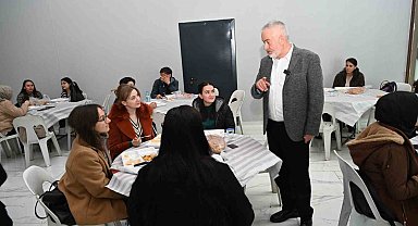 Isparta'da gençler, internet erişimine ücretsiz ve sınırsız ulaşabilecek