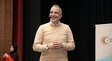İsrail'in Gazze'ye saldırılarına değinen Bekir Develi: "Hiçbir şey yapamıyorsak boykota devam edelim"