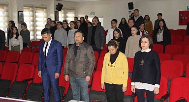 İstiklal Marşı'nı güzel okuma yarışması Menteşe'de düzenlendi