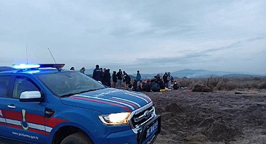 İzmir'de bin 383 düzensiz göçmen yakalandı, 25 organizatör tutuklandı