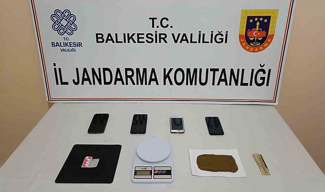 İzmir´den Balıkesir'e uyuşturucu getiren şüpheli yakalandı