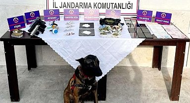 Jandarma Manisa'da zehir tacirlerine göz açtırmıyor: 62 gözaltı