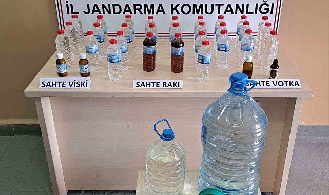 Jandarma'dan sahte içki üretimi yapılan eve baskın